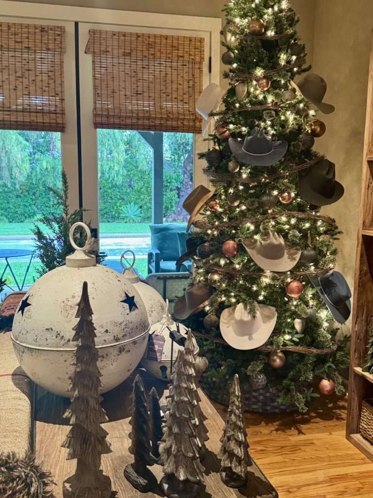 Holiday-Hearth-tree.photoCindyPitouBurton-768x1024