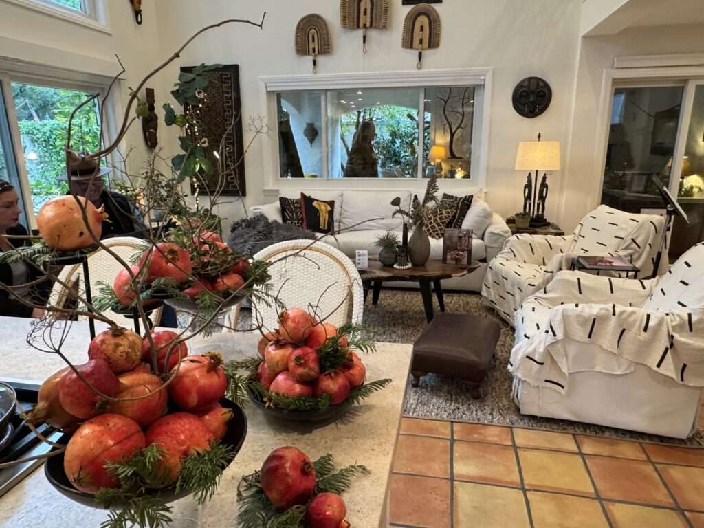 Wanderers-Retreat-Pomegranates-and-LivingRoom.CindyPitouBurton-1024x768